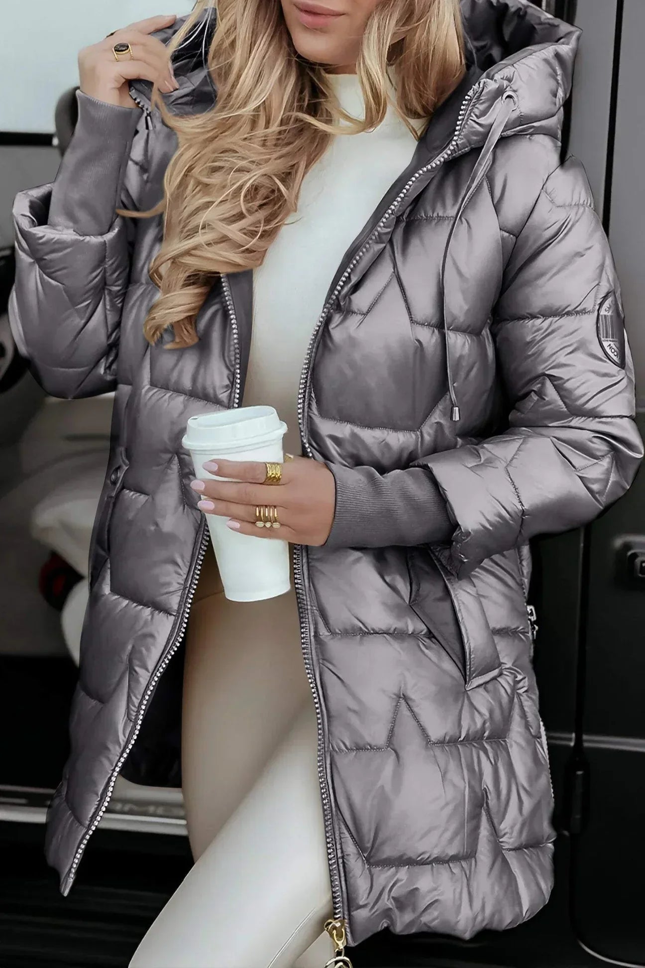 Tiffany | Elegant winter coat with hood and padding