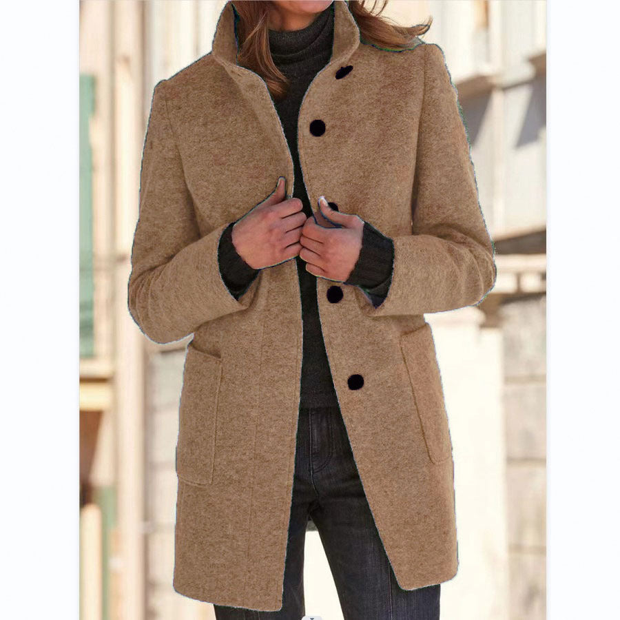 Michelle | Women's Retro-Inspired Long Sleeve Windbreaker with Button Closure and Stand Collar
