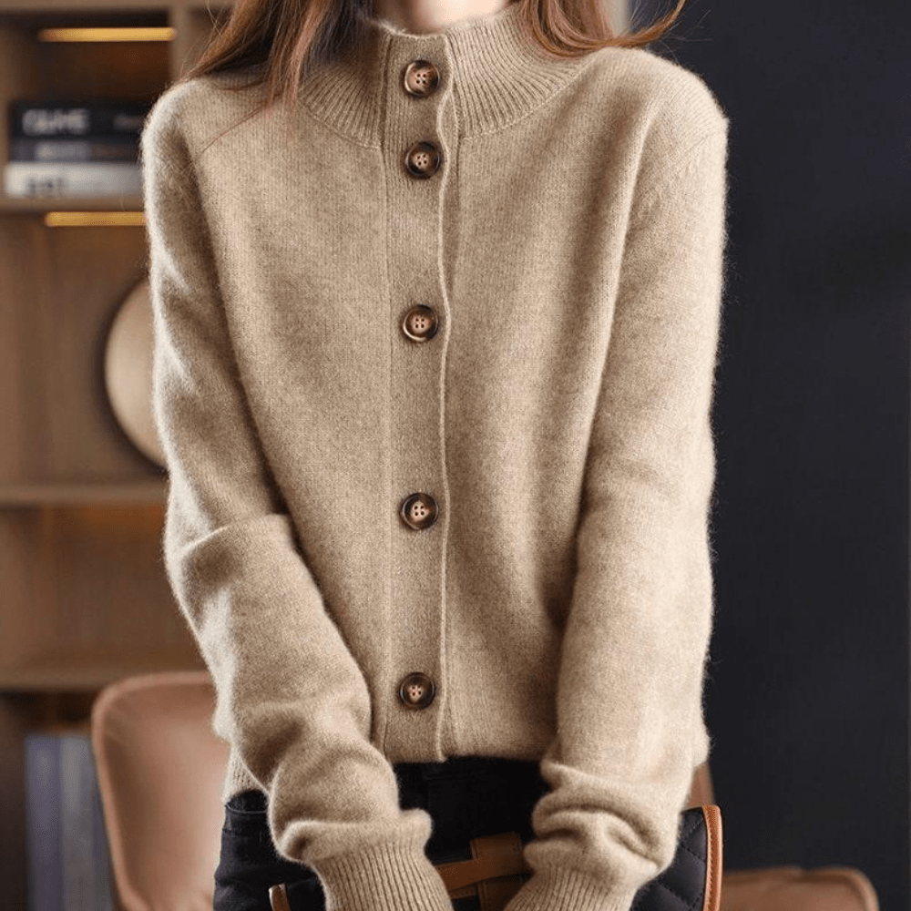 Stella | Luxurious Knit Cardigan